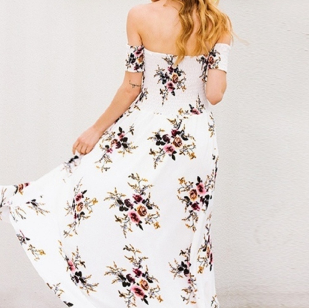 Last one💖HP💖WHITE FLORAL OFF THE SHOULDER MAXI - Picture 4 of 5